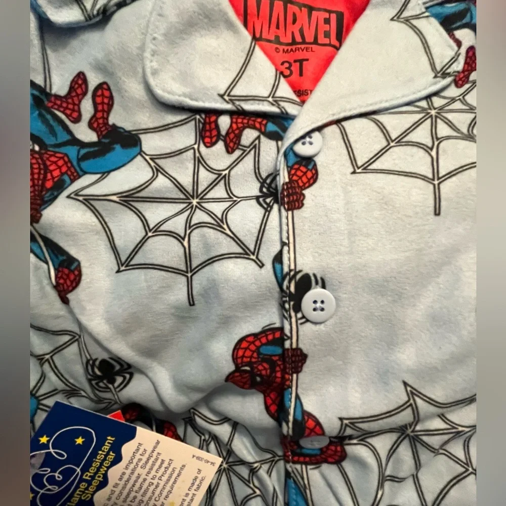 Marvel nwt spiderman